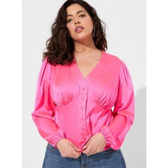 Torrid Satin Button-Front Top Size 22-24 Pink - Picture 1 of 10